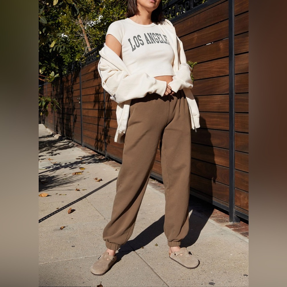 Brandy Melville sweats